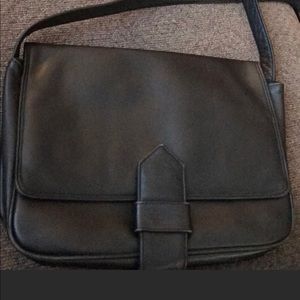 Jason Prescott purse